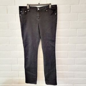 NWT BONGO PLUS SIZE 18W Mid Rise Black Skinny Jeans